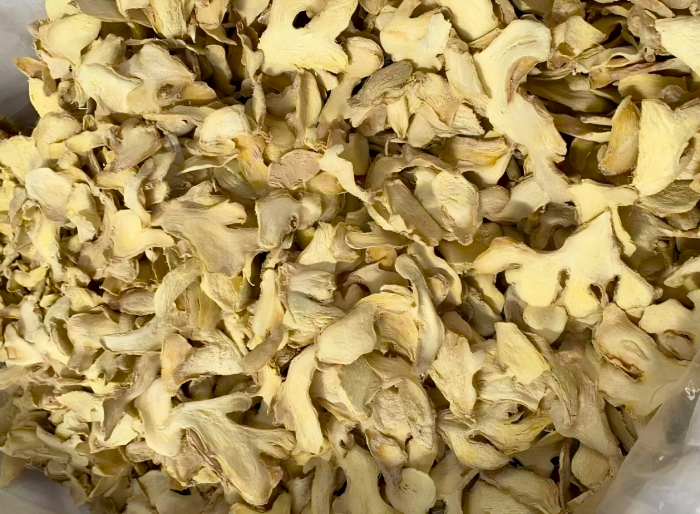 Dried ginger